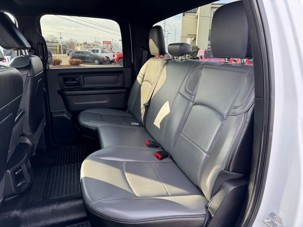 2022 Ram 3500 Tradesman photo 18