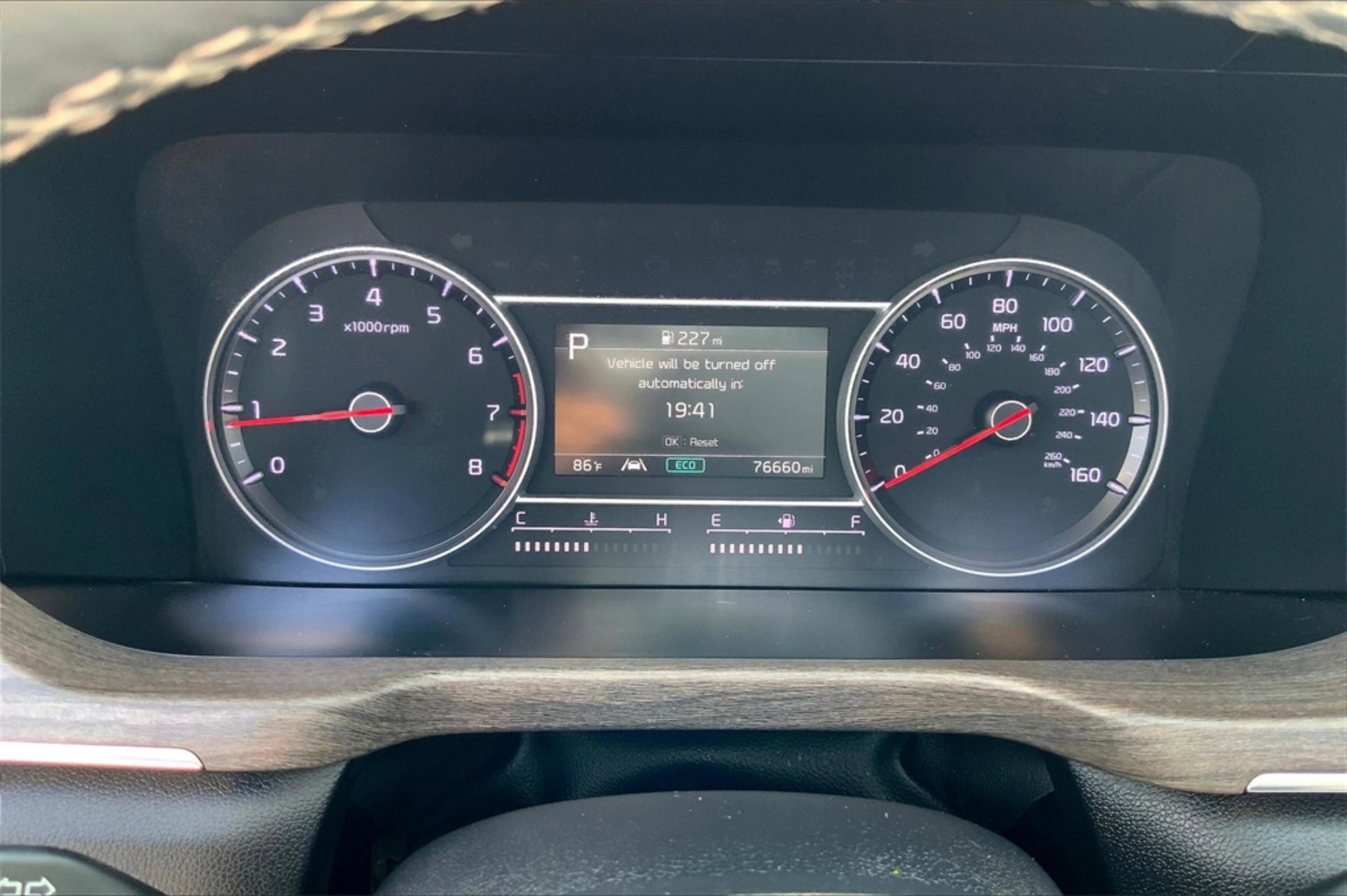 2022 Kia Sorento EX photo 17