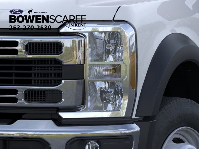 2025 Ford F-600 photo 17