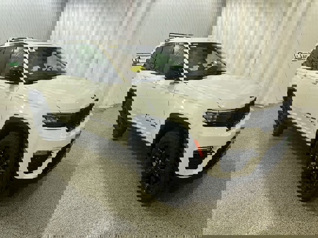 2025 Jeep Grand Cherokee Limited's photo