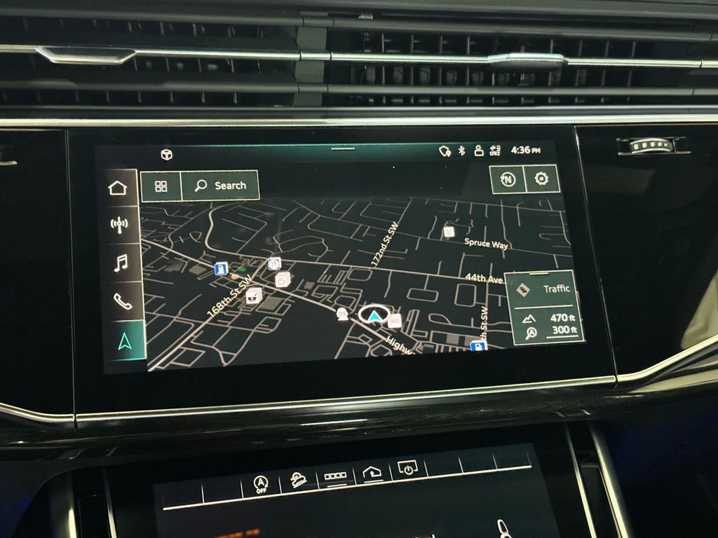 2022 Audi Q8 55 Premium Plus photo 10