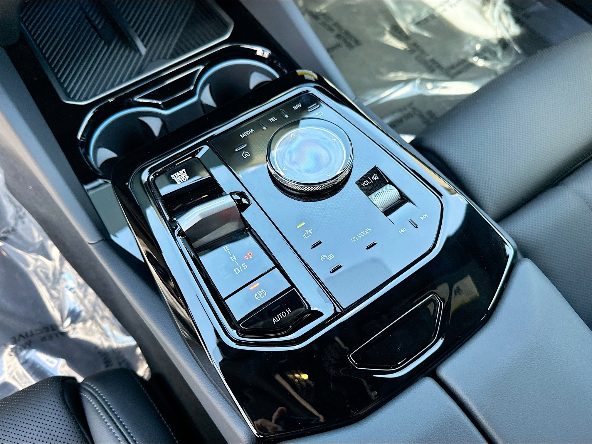 2026 Bmw 530i photo 14