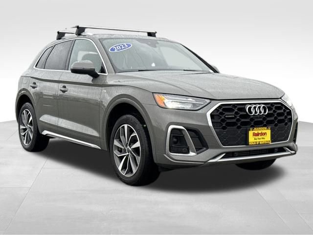 2023 Audi Q5 Premium Plus's photo