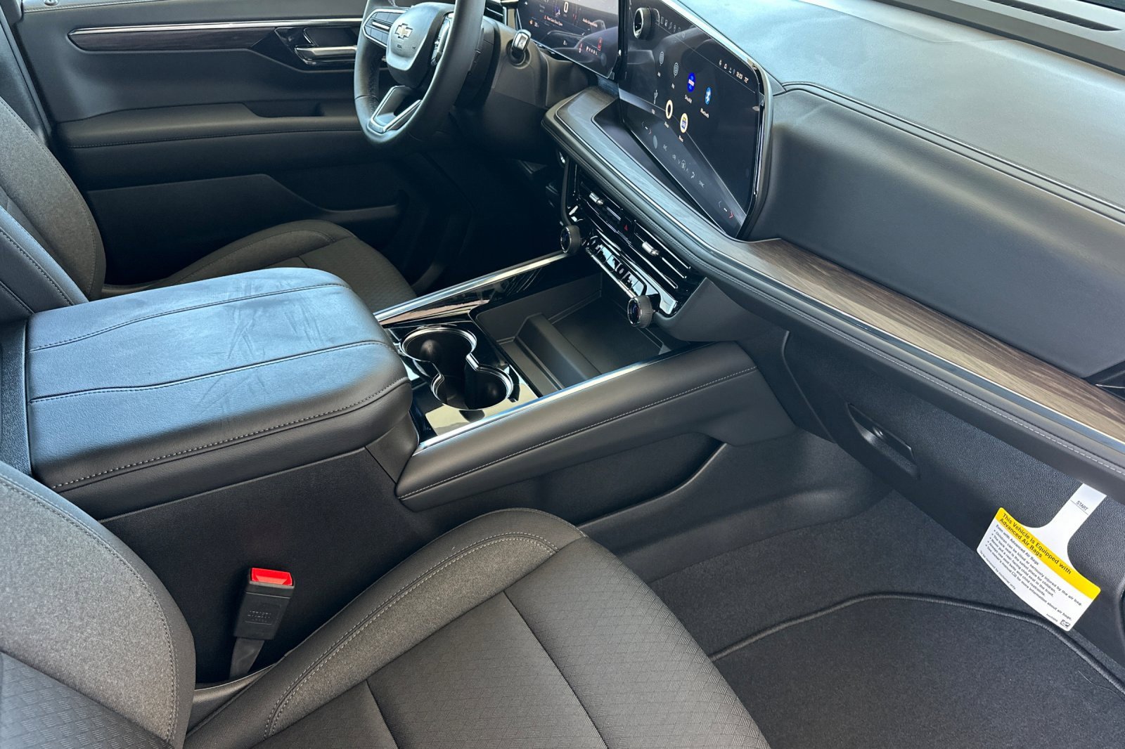 2025 Chevrolet Tahoe LS photo 16