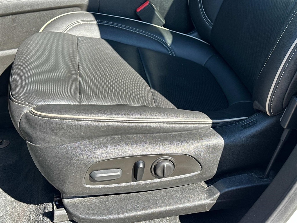 2023 Chevrolet Traverse Premier photo 14