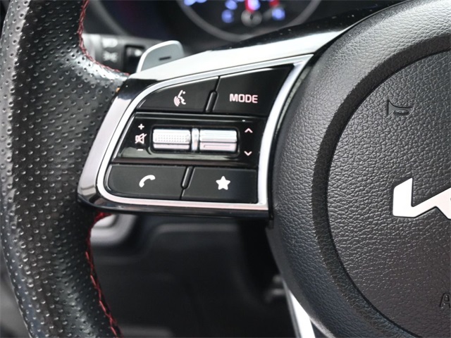 2023 Kia Forte GT photo 2