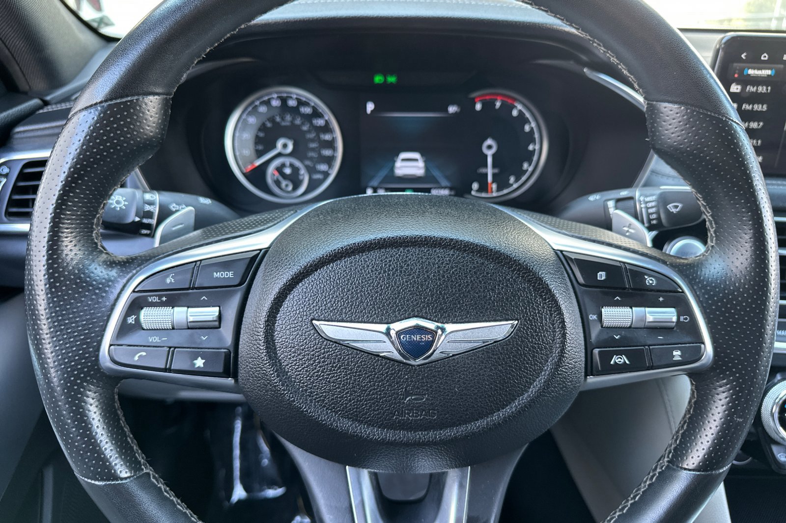 2023 Genesis G70 2.0T photo 21