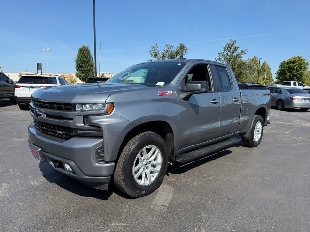 2019 Chevrolet Silverado 1500 RST photo 3
