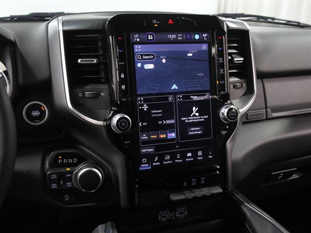 2025 Ram 1500 Big Horn Night Edition photo 6