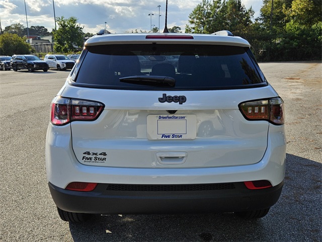 2026 Jeep Compass Latitude photo 11