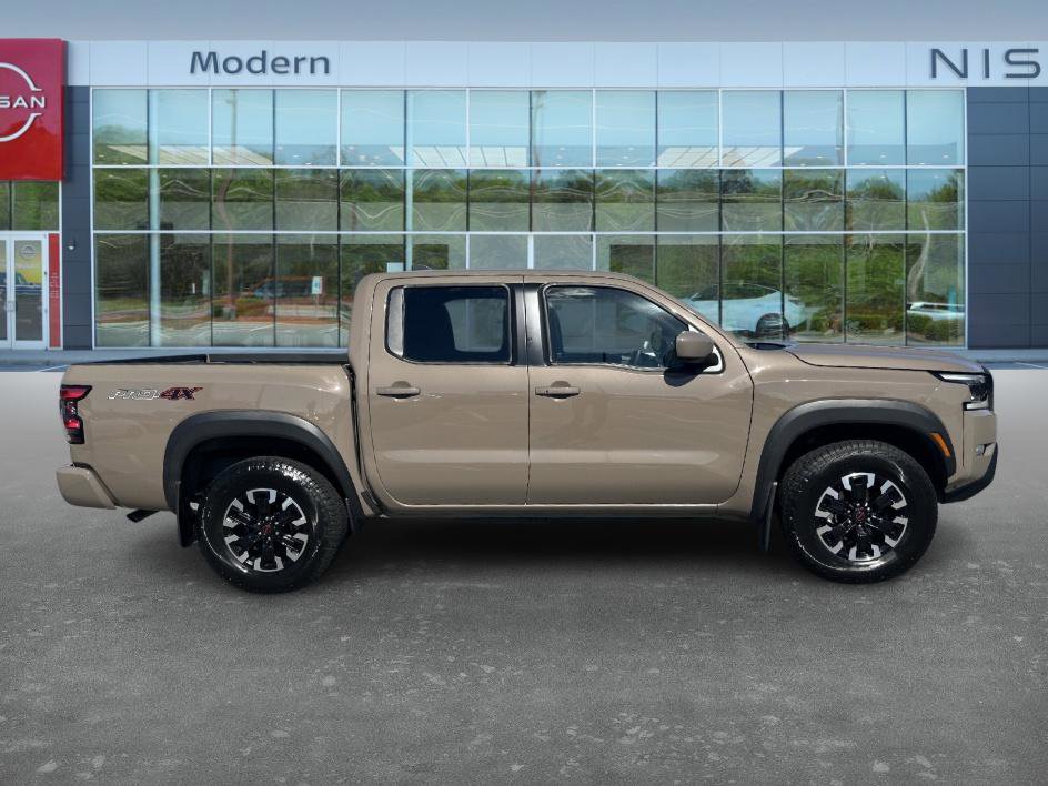 2024 Nissan Frontier PRO-4X photo 4