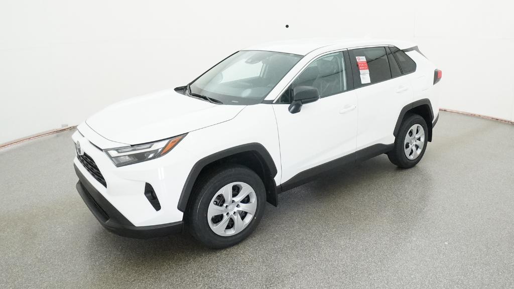 2025 Toyota RAV4 LE's photo