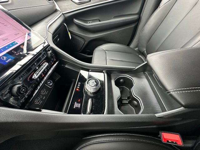 2025 Jeep Grand Cherokee Limited photo 24