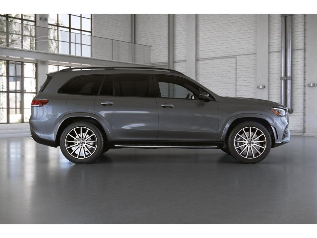 2023 Mercedes Benz GLS 450 4MATIC photo 2