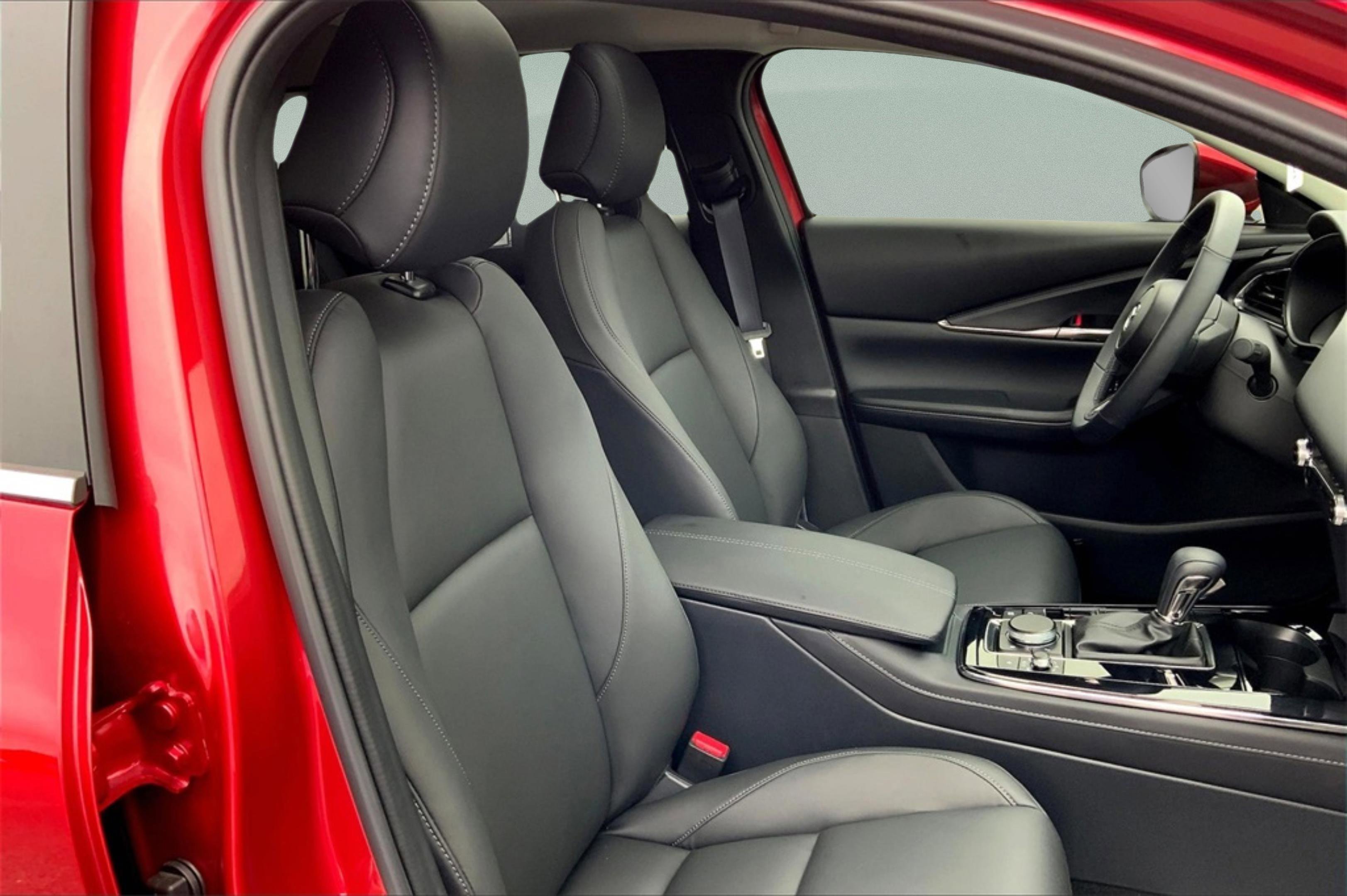 2025 Mazda CX-30 2.5 S Preferred photo 11