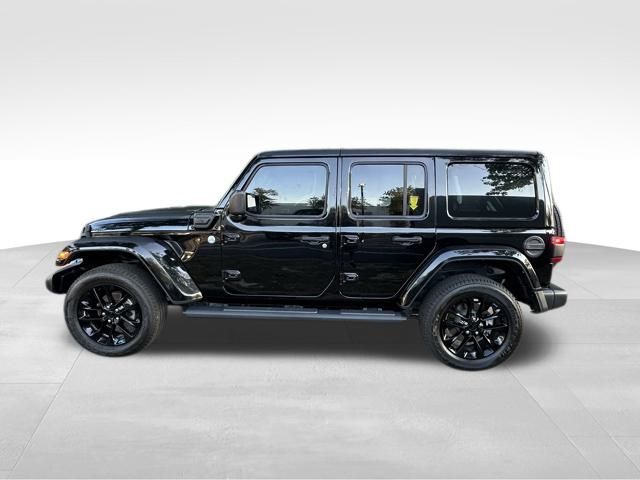 2022 Jeep Wrangler Unlimited Sahara 4xe photo 4