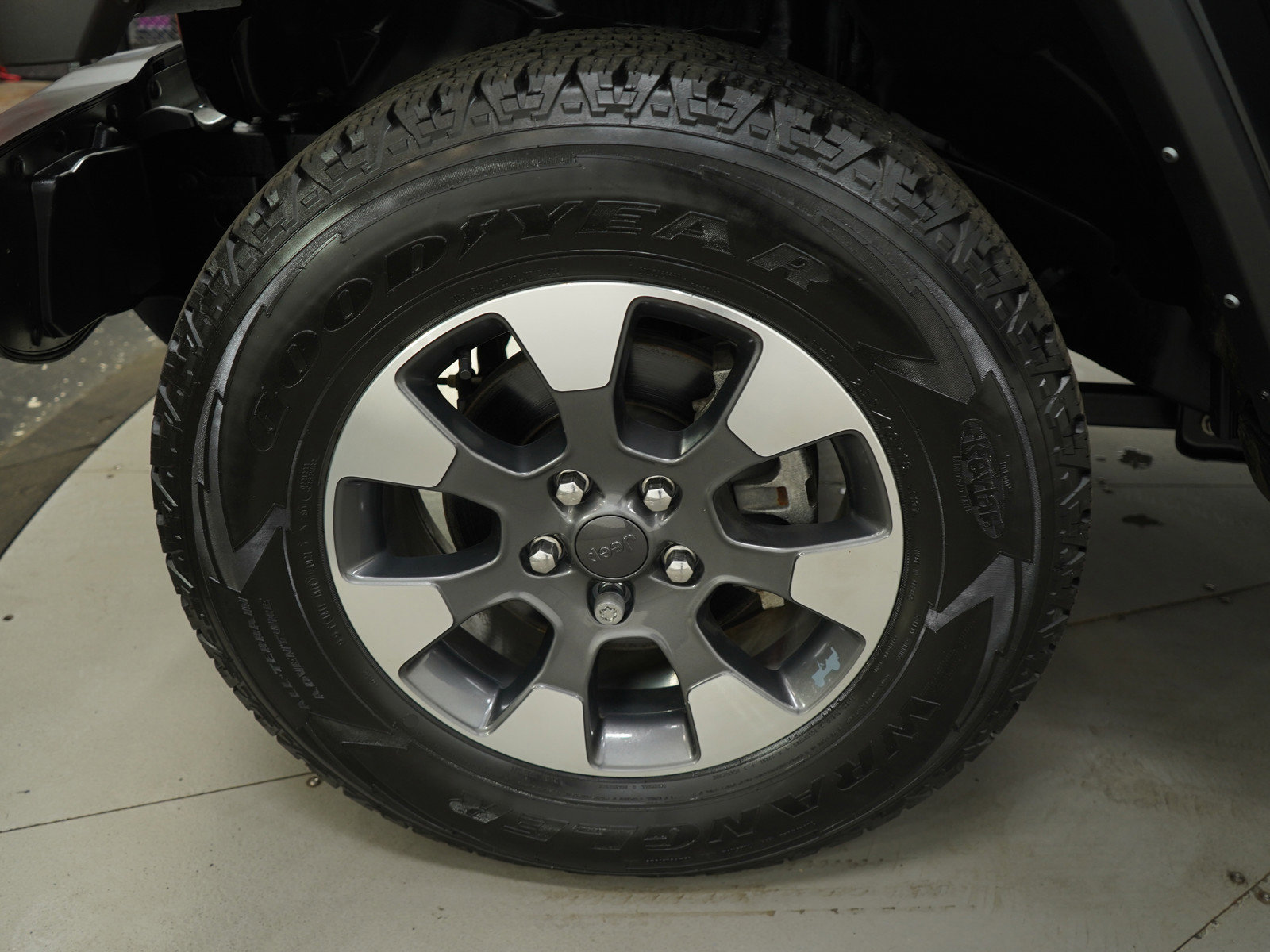2021 Jeep Wrangler Unlimited Sahara photo 23