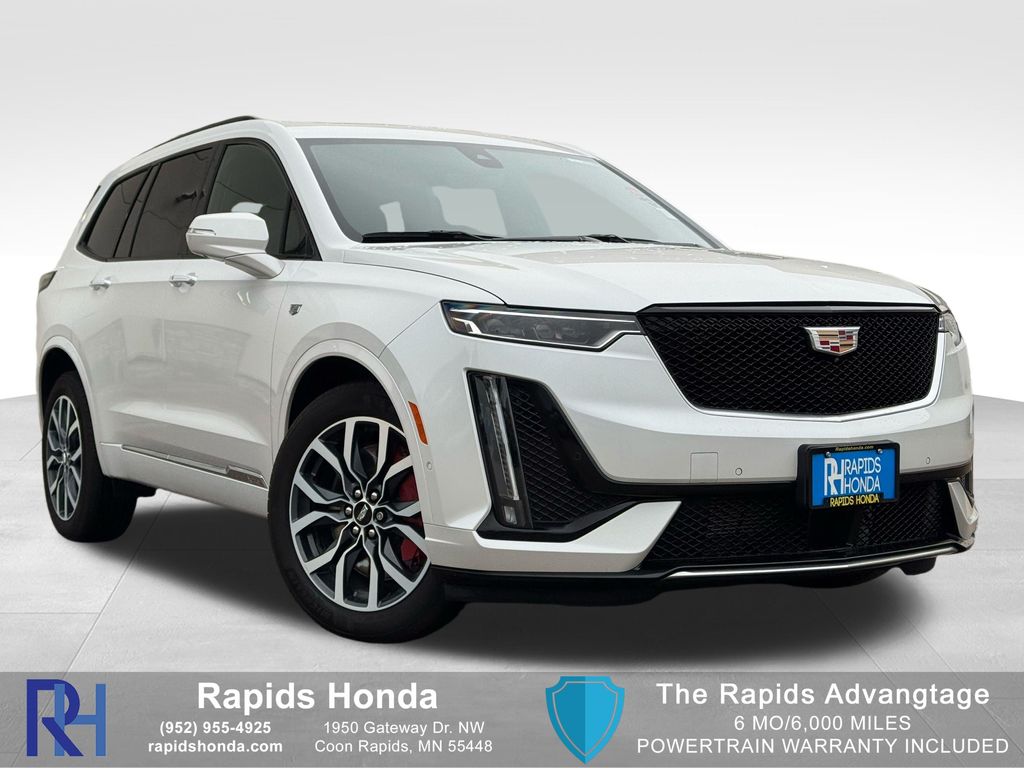 2024 Cadillac XT6 Sport's photo