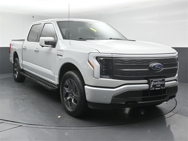 Used 2023 Ford F-150 Lightning Lariat with VIN 1FTVW1EV0PWG09689 for sale in Valparaiso, IN