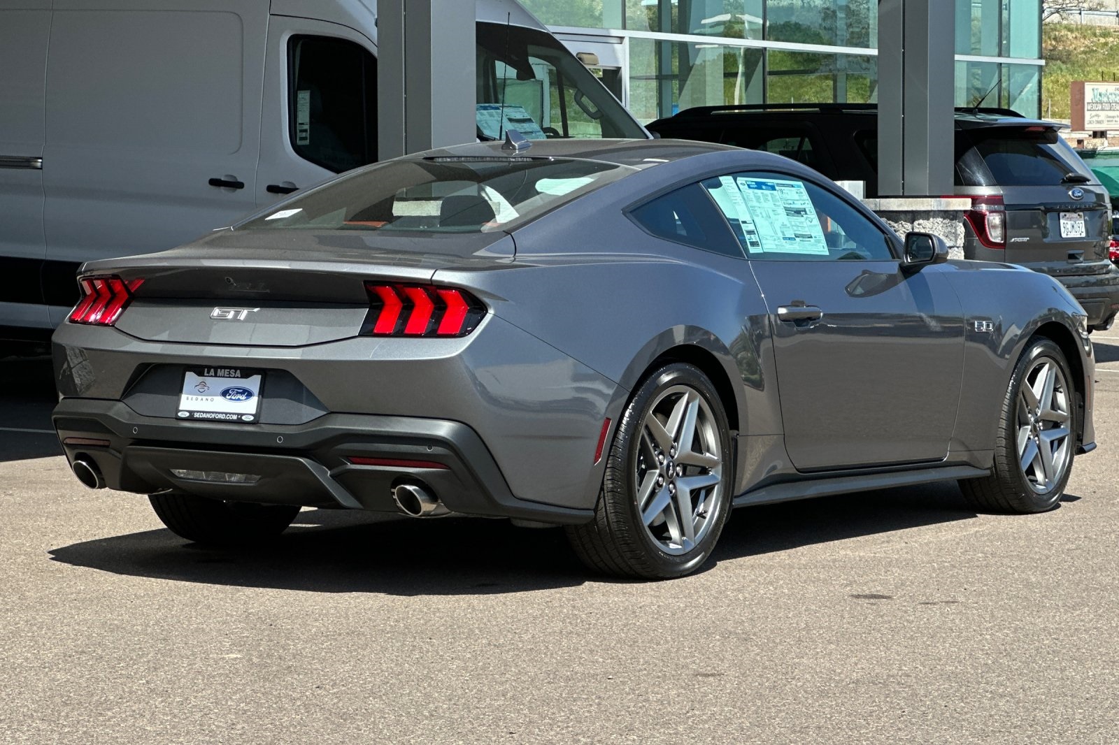 2025 Ford Mustang GT Premium photo 3