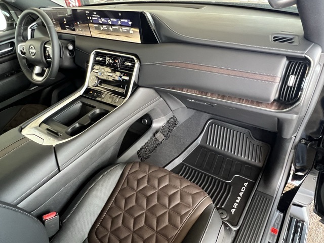 2025 Nissan Armada Platinum photo 19