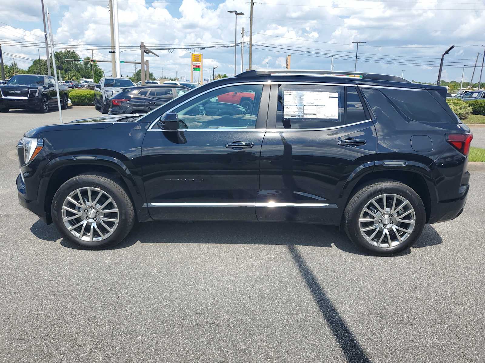 2026 Gmc Terrain Denali photo 2