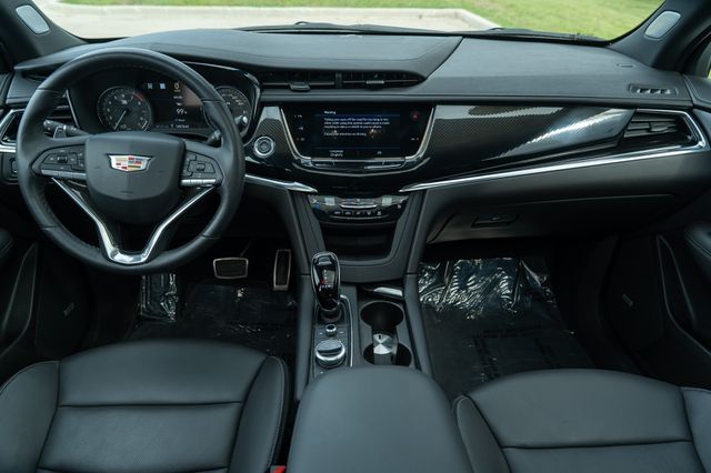 2023 Cadillac XT6 Sport photo 11