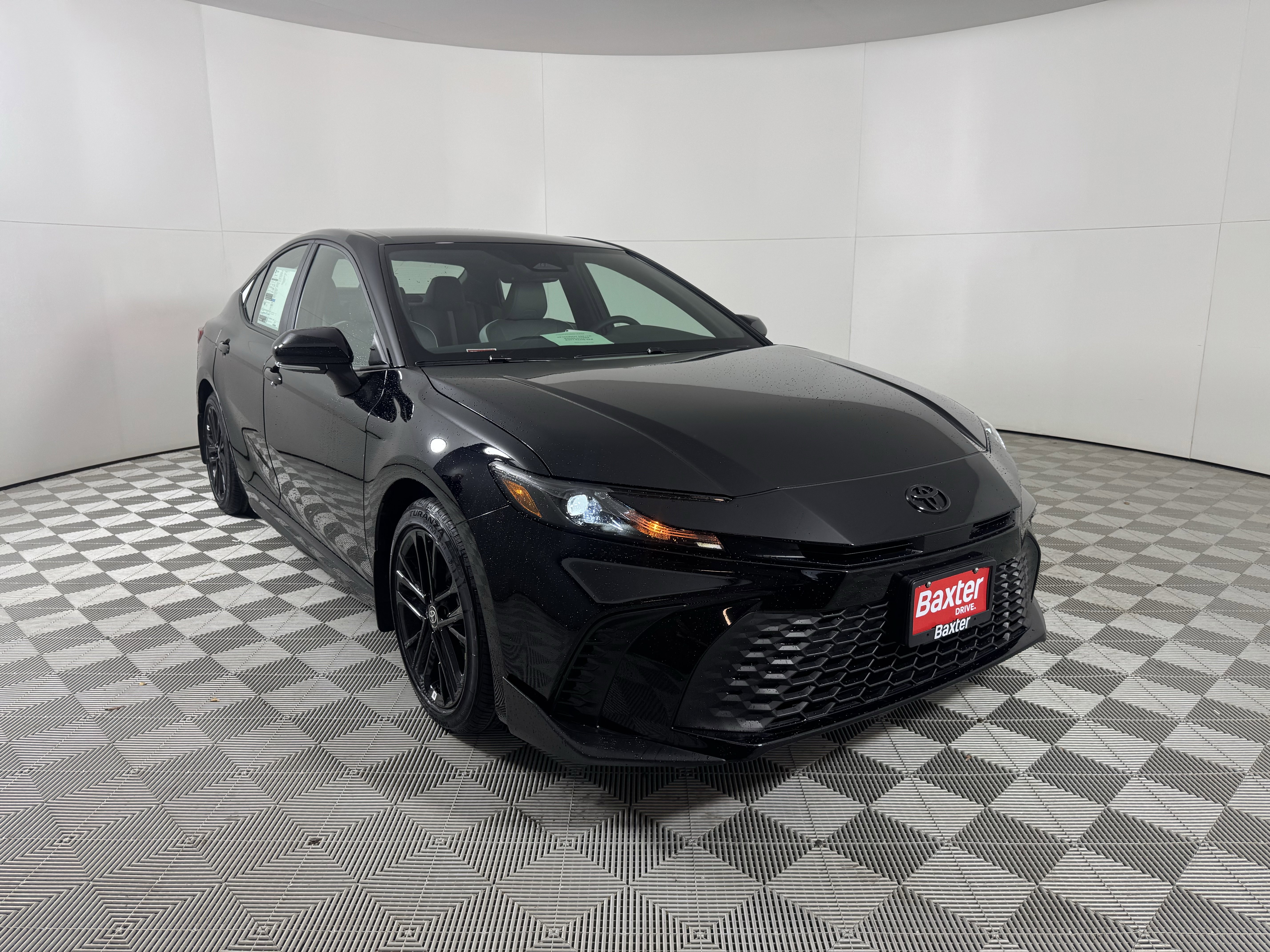 2026 Toyota Camry SE's photo