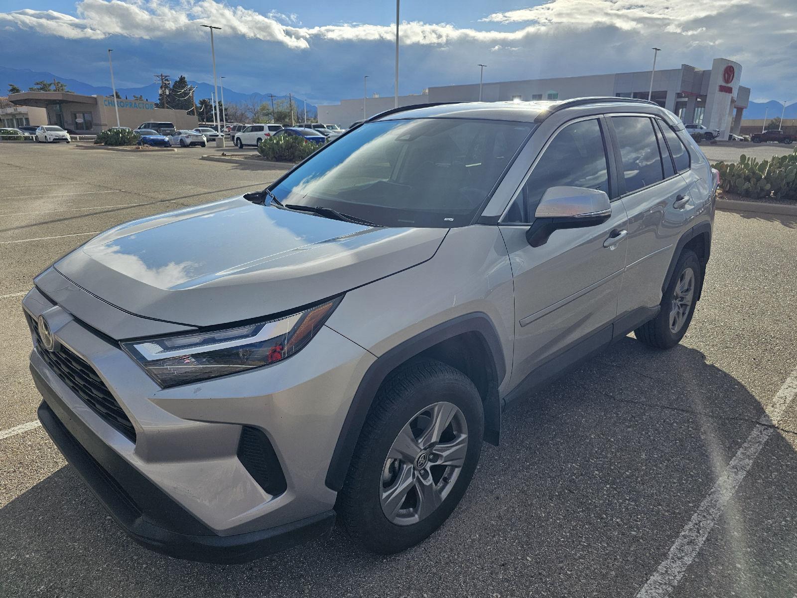 2022 Toyota RAV4 XLE