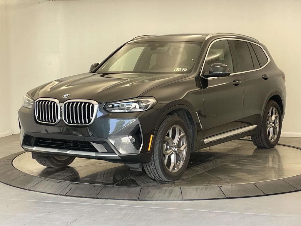 2024 BMW X3 30i's photo