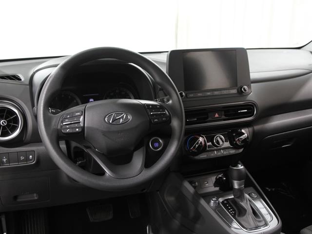 2023 Hyundai Kona SEL photo 3