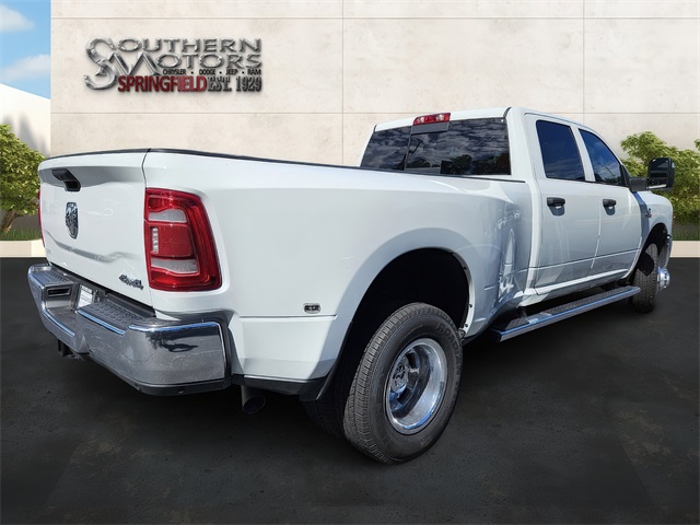 2024 Ram 3500 Tradesman photo 6