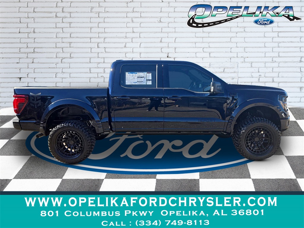 2024 Ford F-150 XLT photo 2
