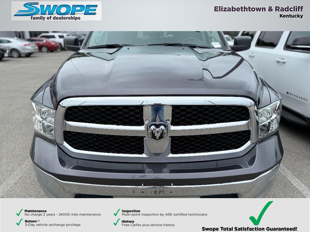 2024 Ram 1500 Classic SLT photo 4