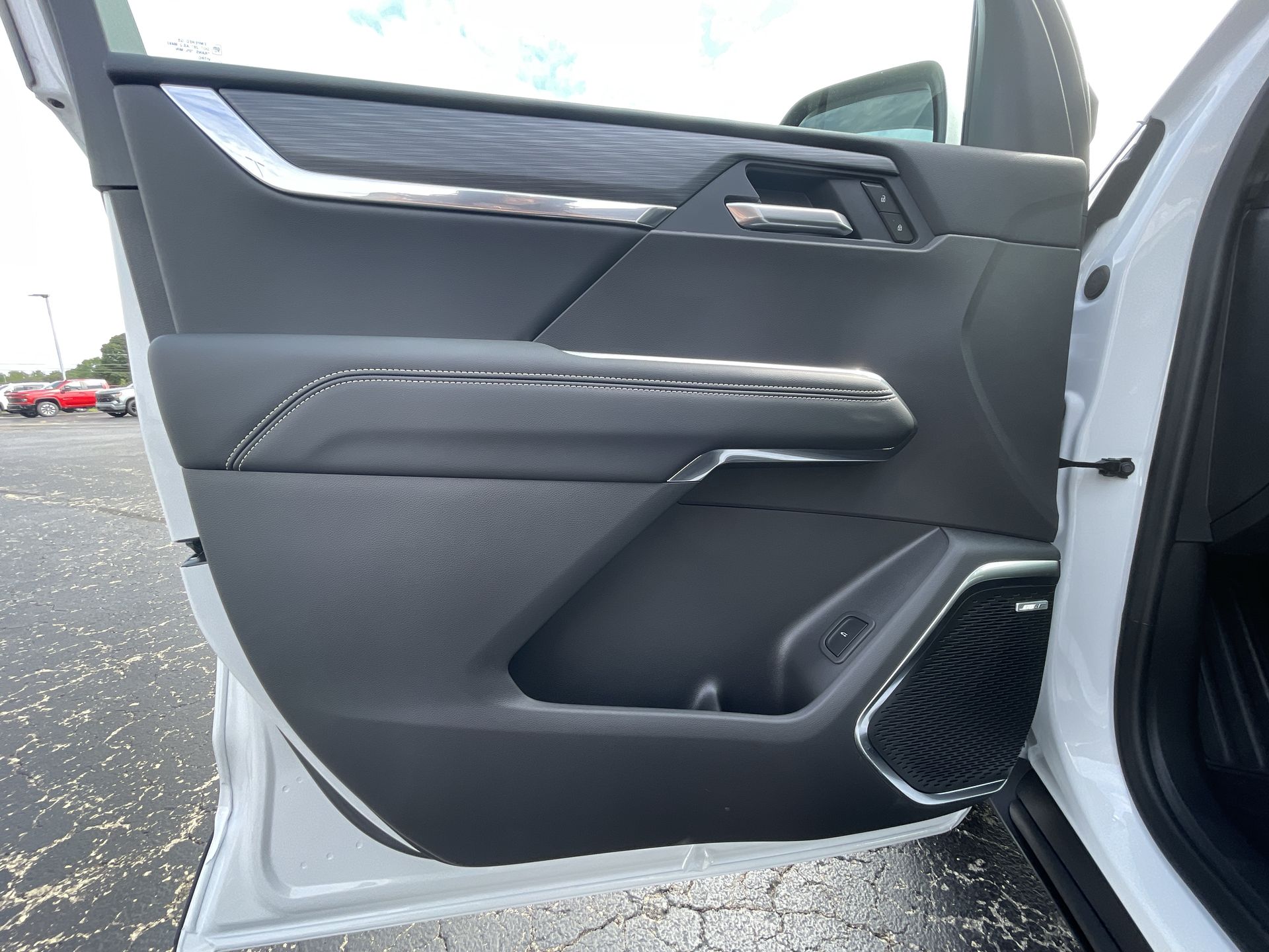 2026 Gmc Acadia Elevation photo 44