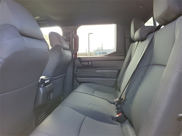 2025 Toyota Tacoma SR5 Double Cab photo 11