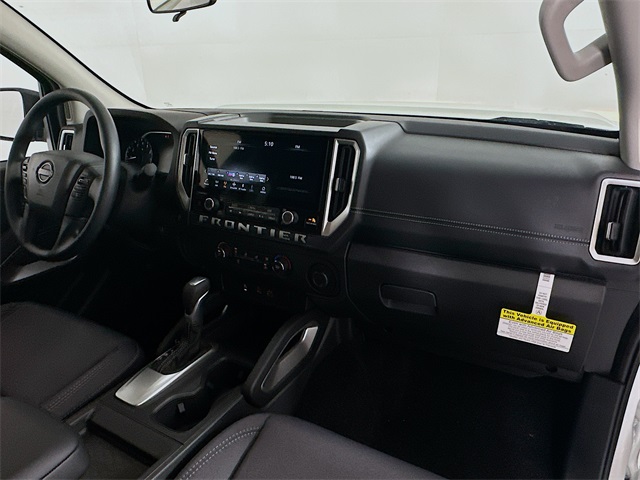 2025 Nissan Frontier SV photo 23
