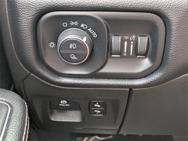 2019 Ram 1500 Laramie photo 22