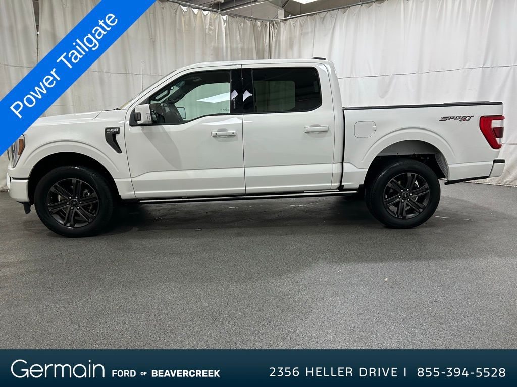 2022 Ford F-150 Lariat photo 2