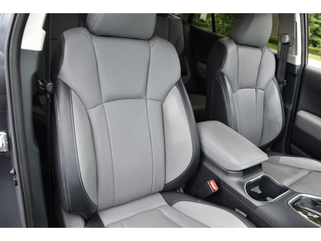 2022 Subaru Outback Limited photo 28