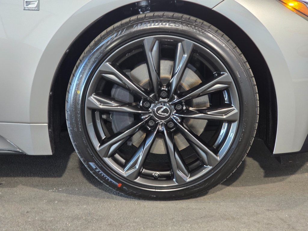 2025 Lexus IS 300 F SPORT photo 4