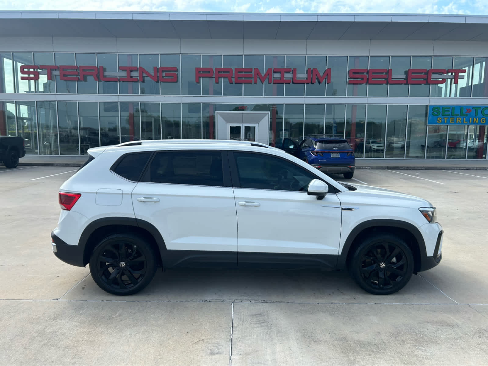 2023 Volkswagen Taos