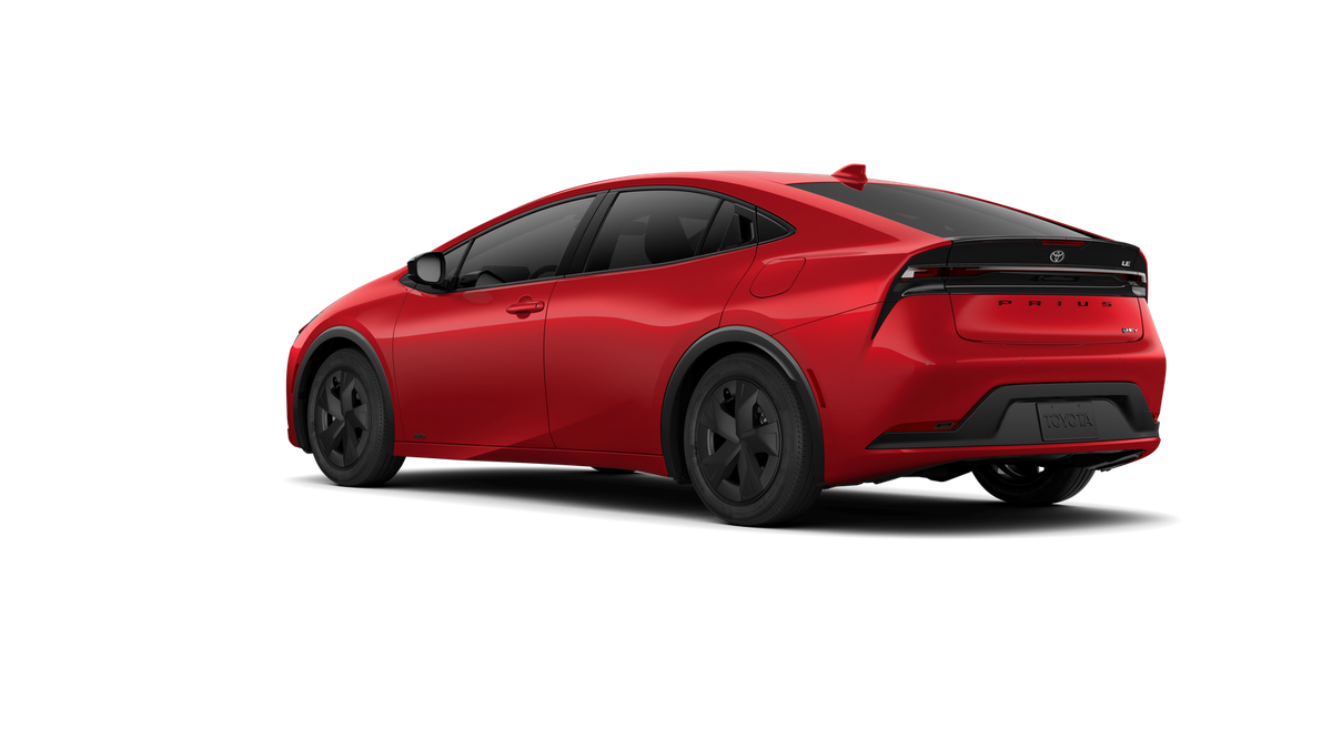 2025 Toyota Prius LE photo 5