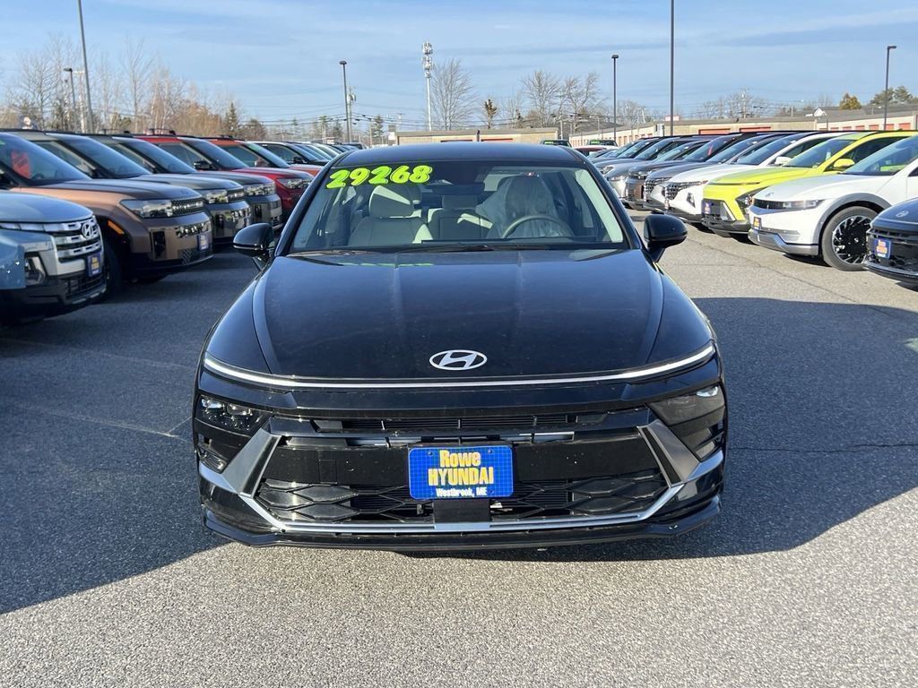 2024 Hyundai Sonata SEL photo 2