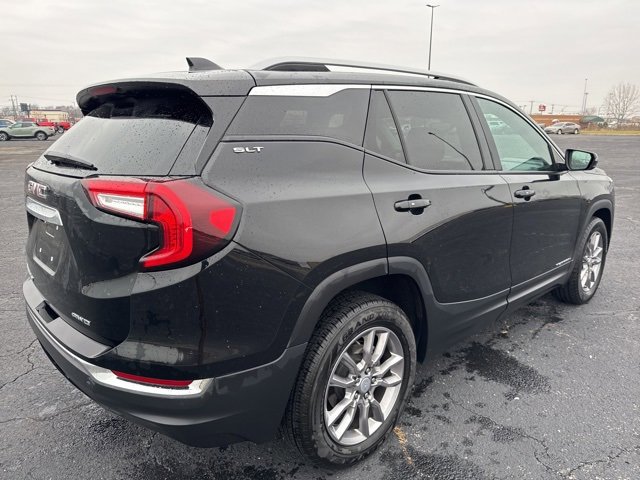 2024 Gmc Terrain SLT photo 3