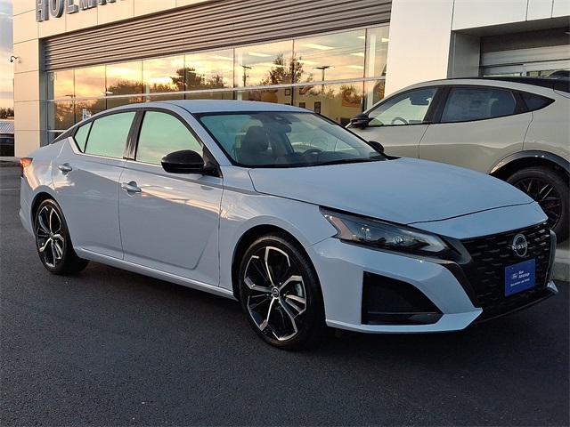 Certified 2023 Nissan Altima SR with VIN 1N4BL4CV3PN393896 for sale in Turnersville, NJ