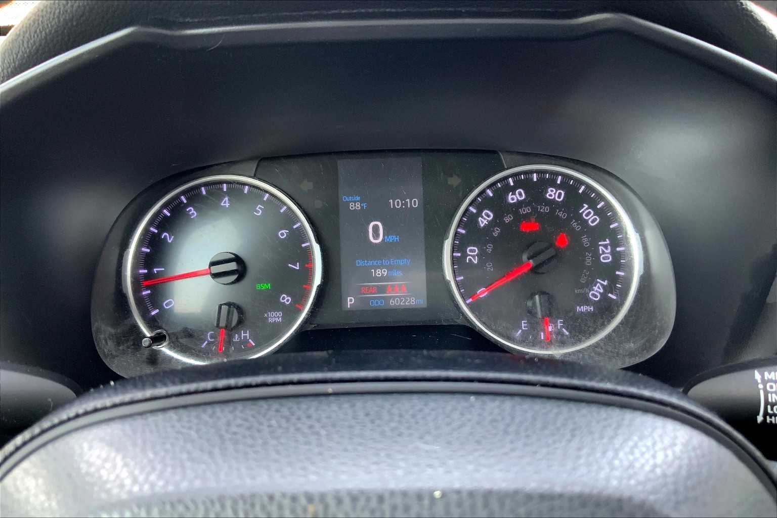 2021 Toyota RAV4 XLE photo 24