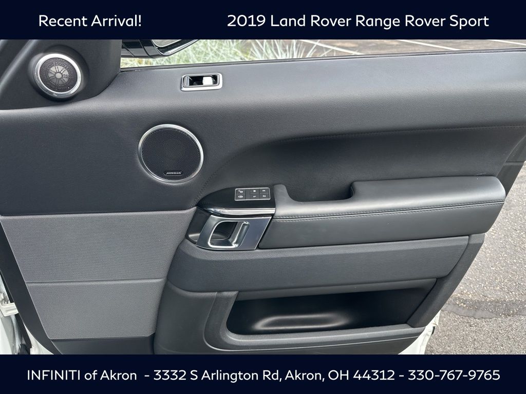 2019 Land Rover Range Rover Sport HSE photo 19