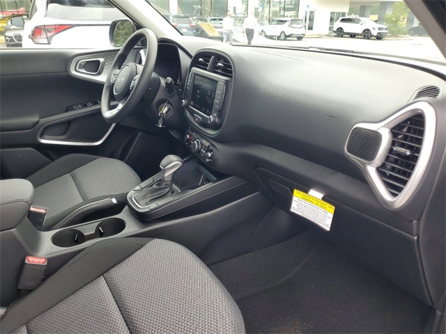 2025 Kia Soul LX photo 26