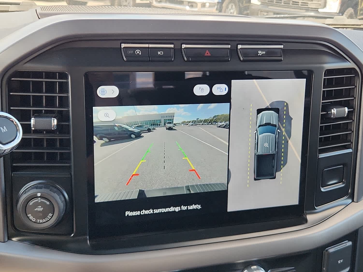 2024 Ford F-150 XLT photo 13
